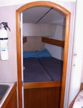 Jeanneau 36 v-berth